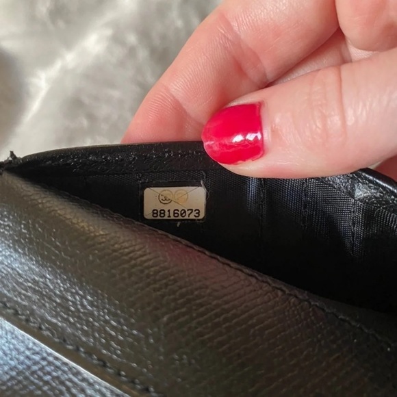 Authentic Chanel coco Wallet - Picture 6 of 8